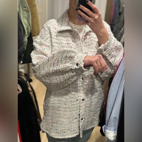 White pastel tweed jacket: size S fit up to L - Picture 13 of 15